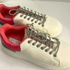 Cape Robbin Women's White and Pink Sneakers Size 8 Lace Up Rhinestone